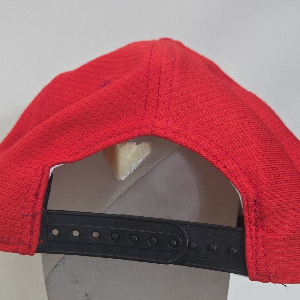 Red UNLV Cap - Picture 3 of 5